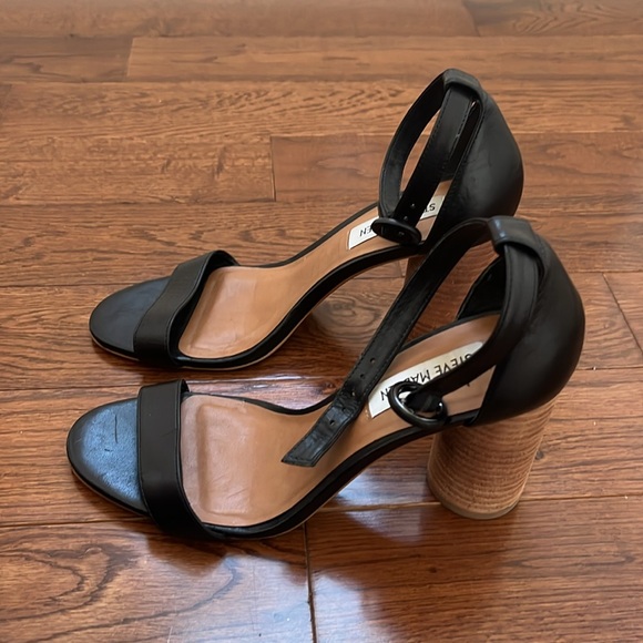 Steve Madden high heels - Picture 2 of 3